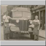 09 - Lorry in the High Street 2.JPG